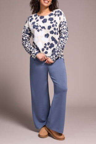 Long Sleeve Crew Knit Top – Navy & Cream
