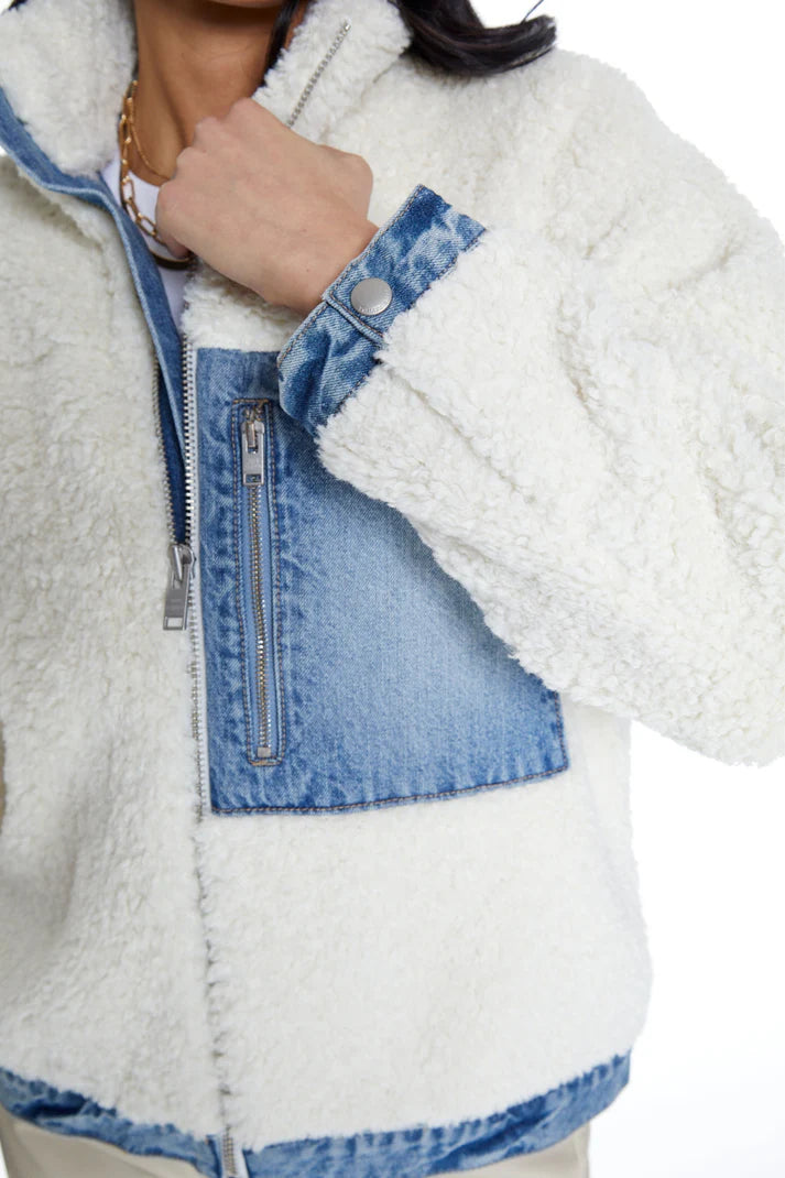 Apres Ski Jacket White