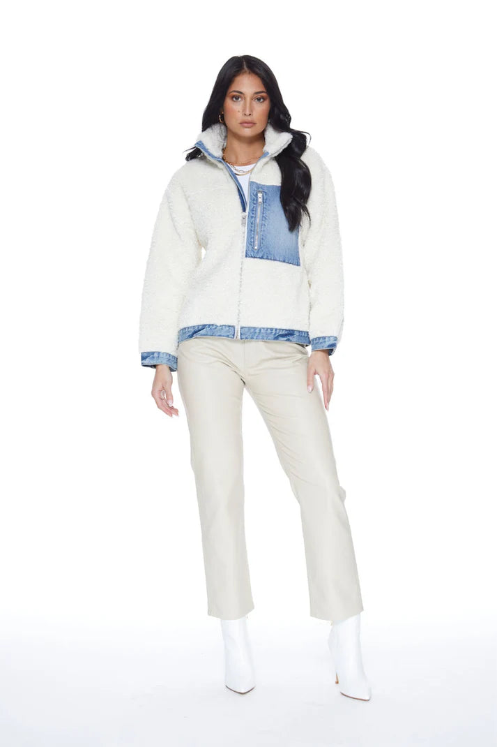 Apres Ski Jacket White
