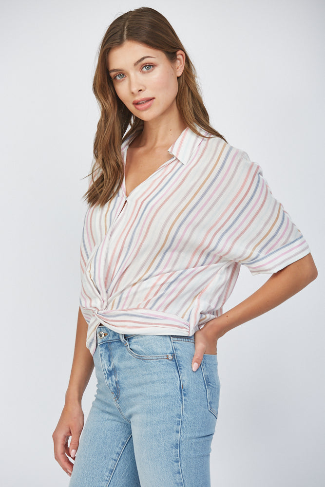 FRONT TWIST DETAIL COLLAR BLOUSE