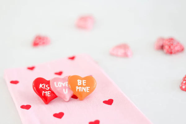 nora fleming mini conversation hearts - it's a love thing...