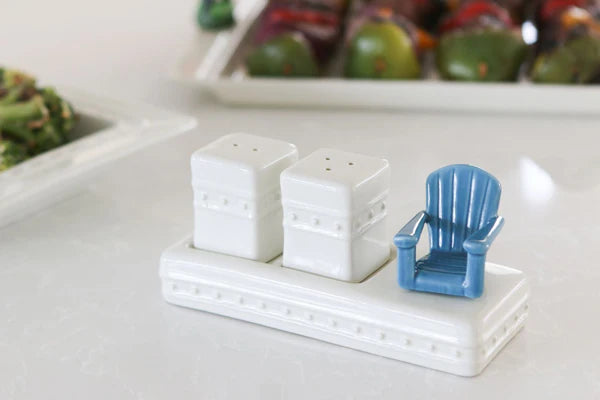 nora fleming mini chillin' chair