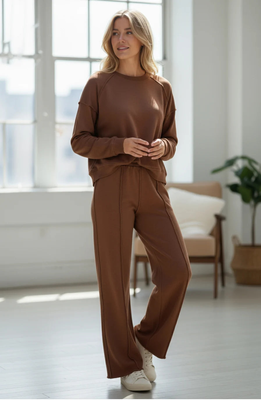 BROWN FRAY EDGE CREW SWEATSHIRT