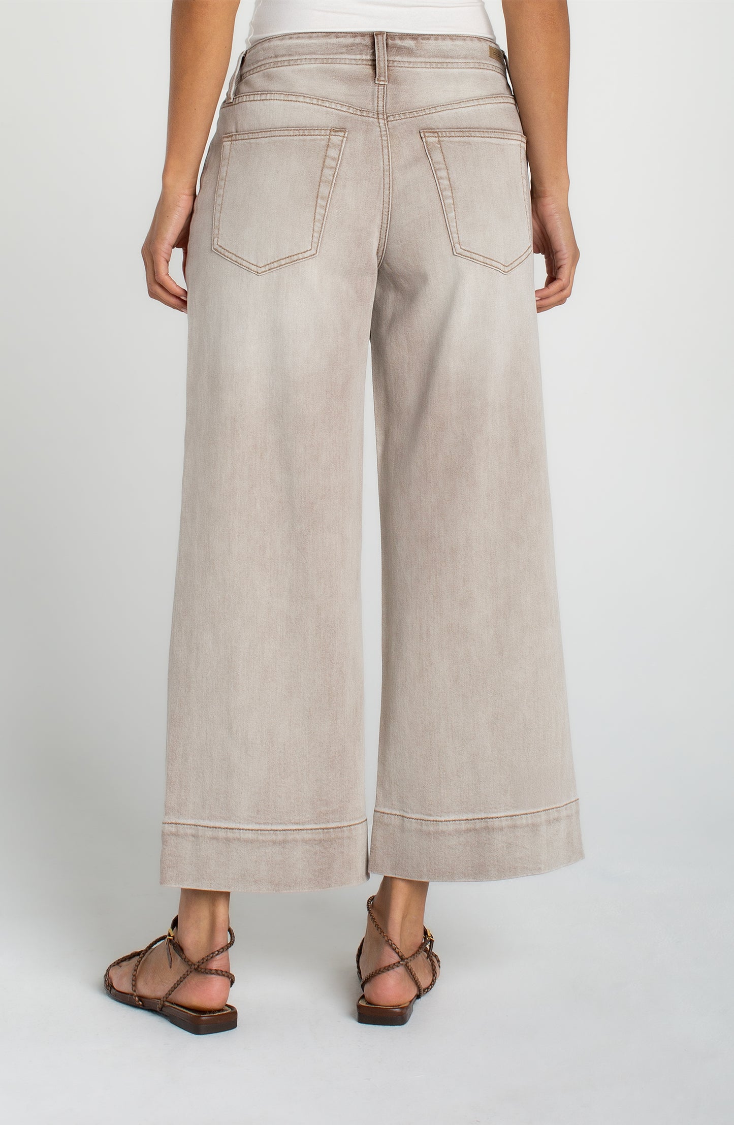 The Weekender Crop Wide Leg