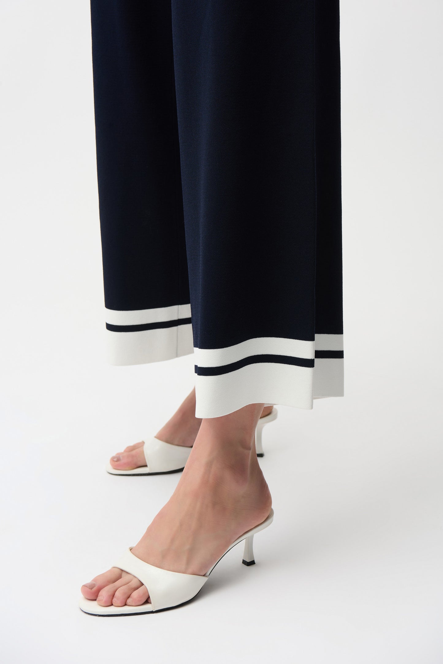 Viscose Blend Culotte pants With Stripe Detail