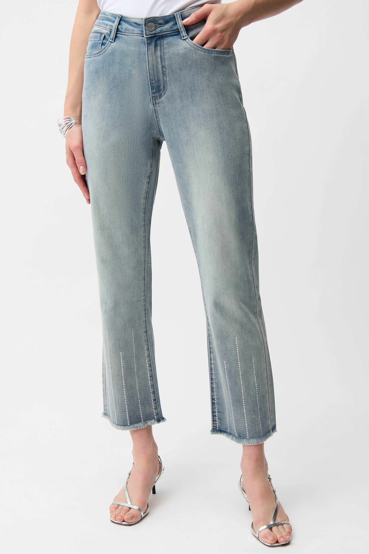 Straight Crop Jeans With Rhinestones