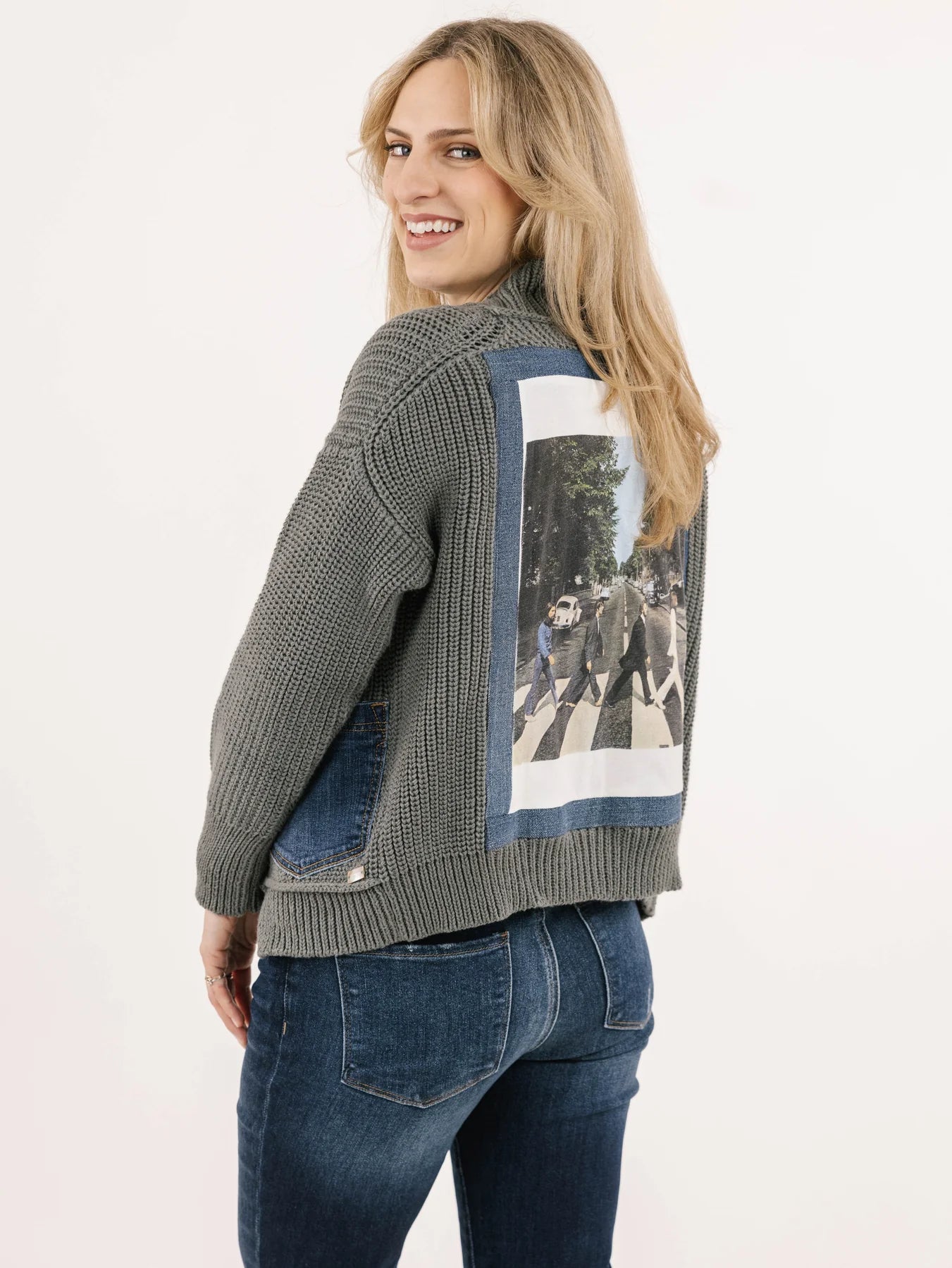 Band Cardigan