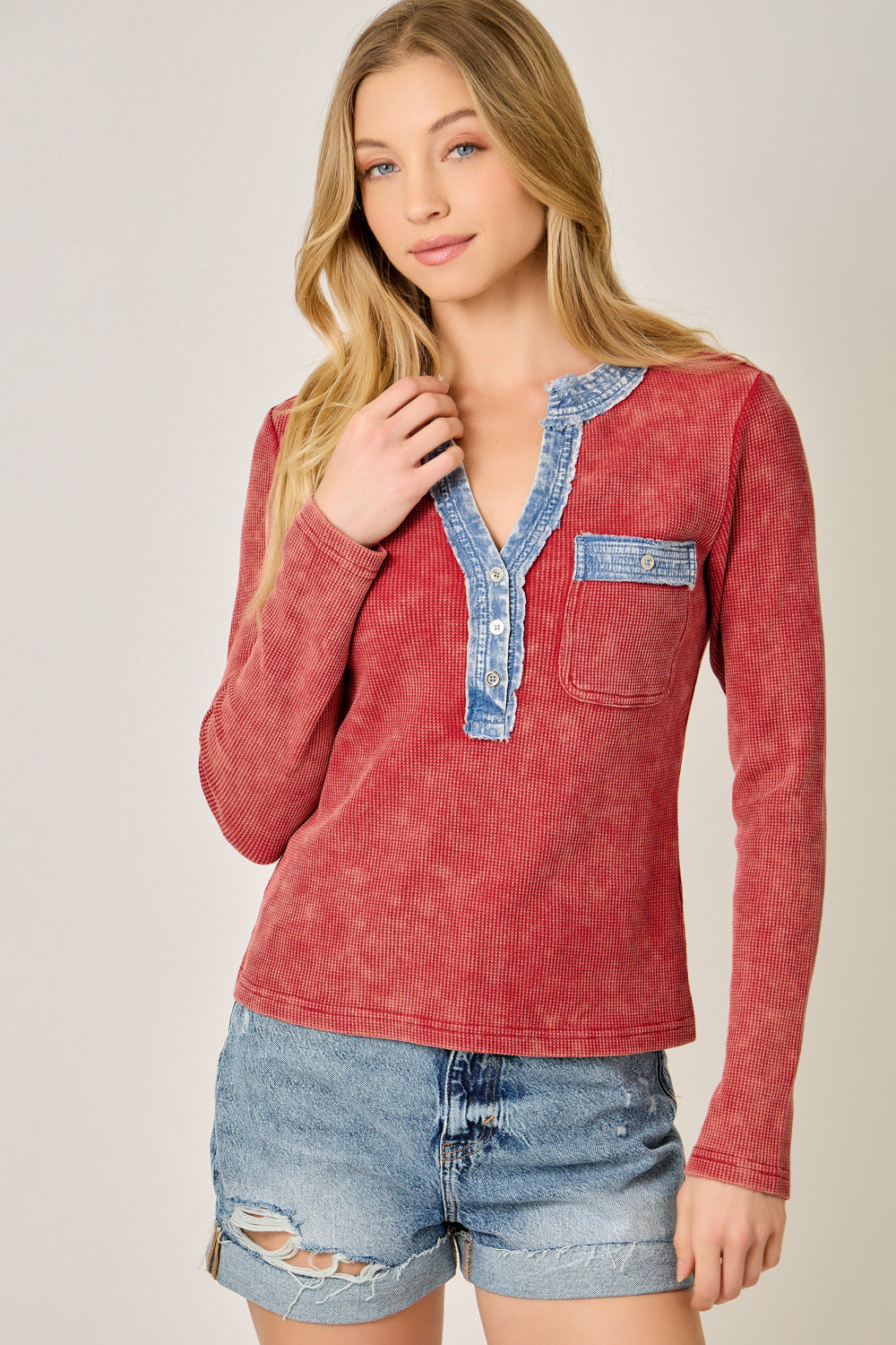 Denim Mixed Henley Washed Red