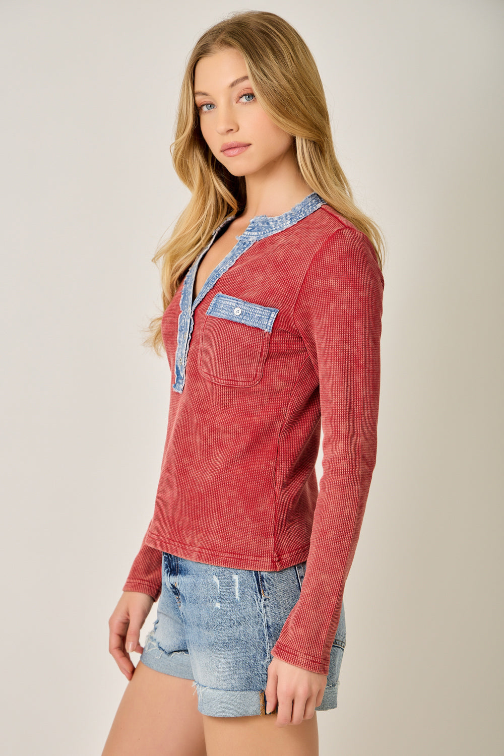Denim Mixed Henley Washed Red