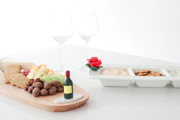 nora fleming mini roses are red