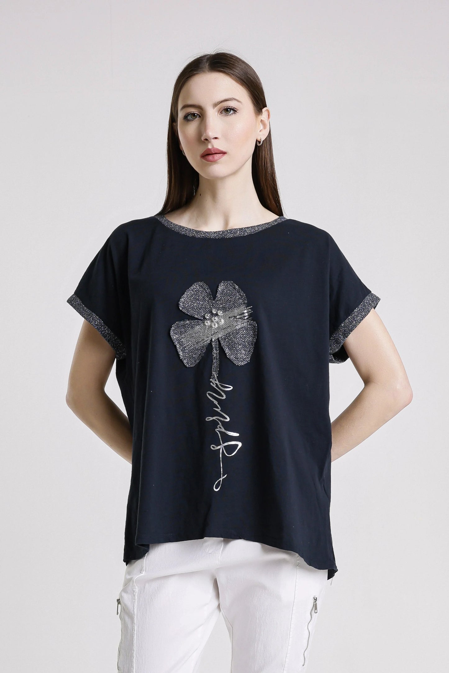 Vanya Flower Black Short Sleeve Applique T-Shirt