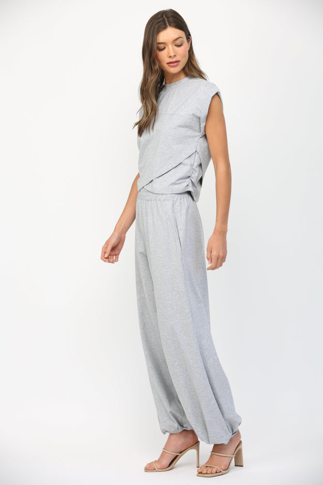 OVERLAP HEMLINE DETAIL CUFFED CAP SLV JERSEY TOP