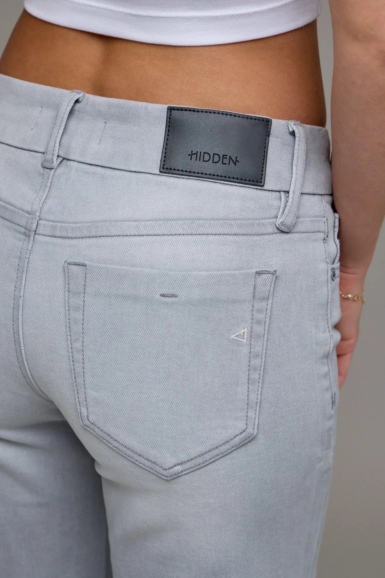 [HAPPI] Light Grey Denim Flare