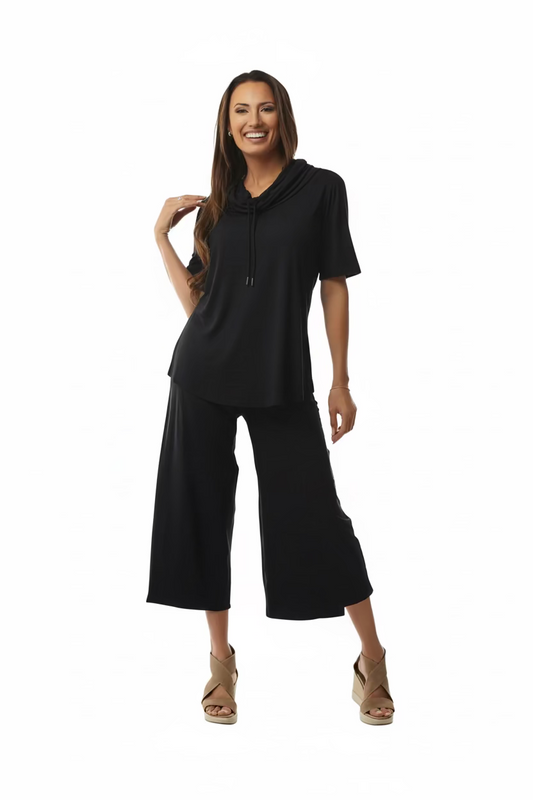 Black Capri