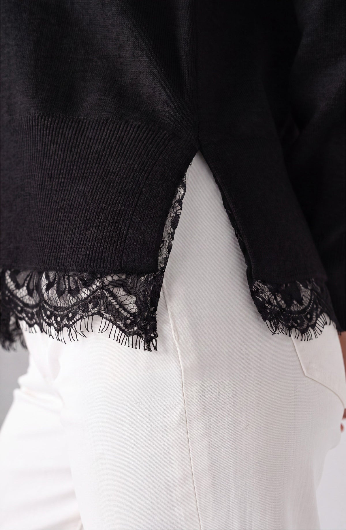 V-neck Long Sleeve Sweater W/ Lace