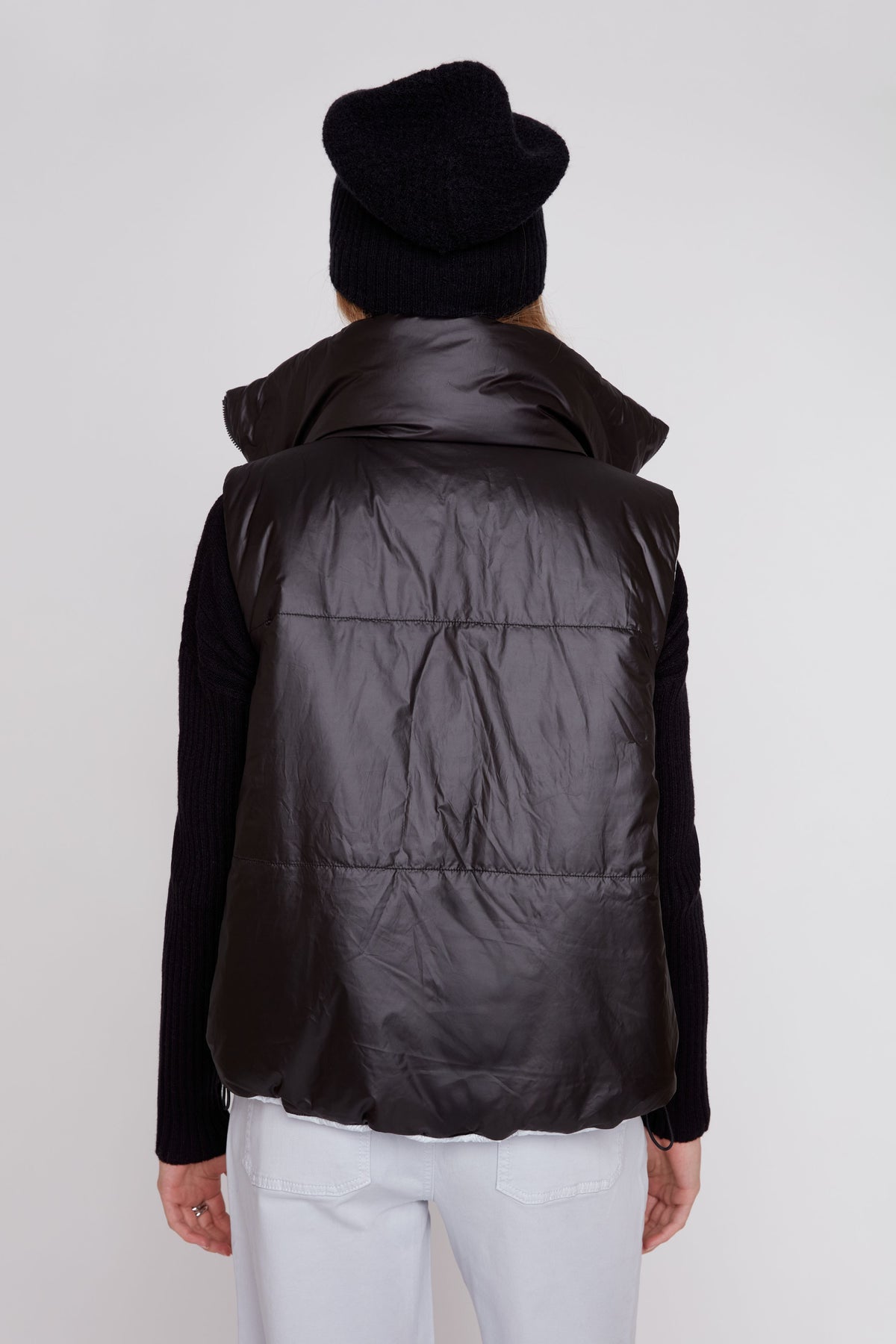 Platinum Black Reversible Short Vest