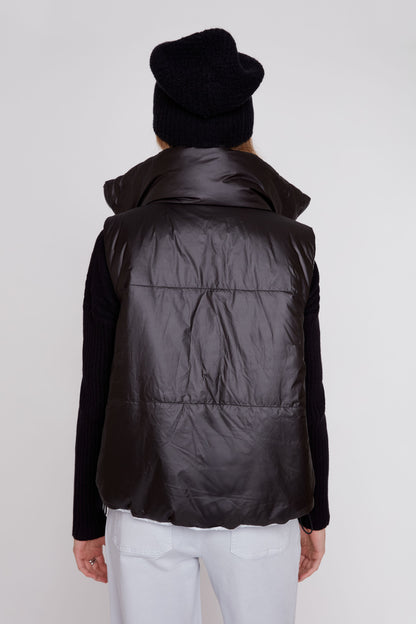 Platinum Black Reversible Short Vest