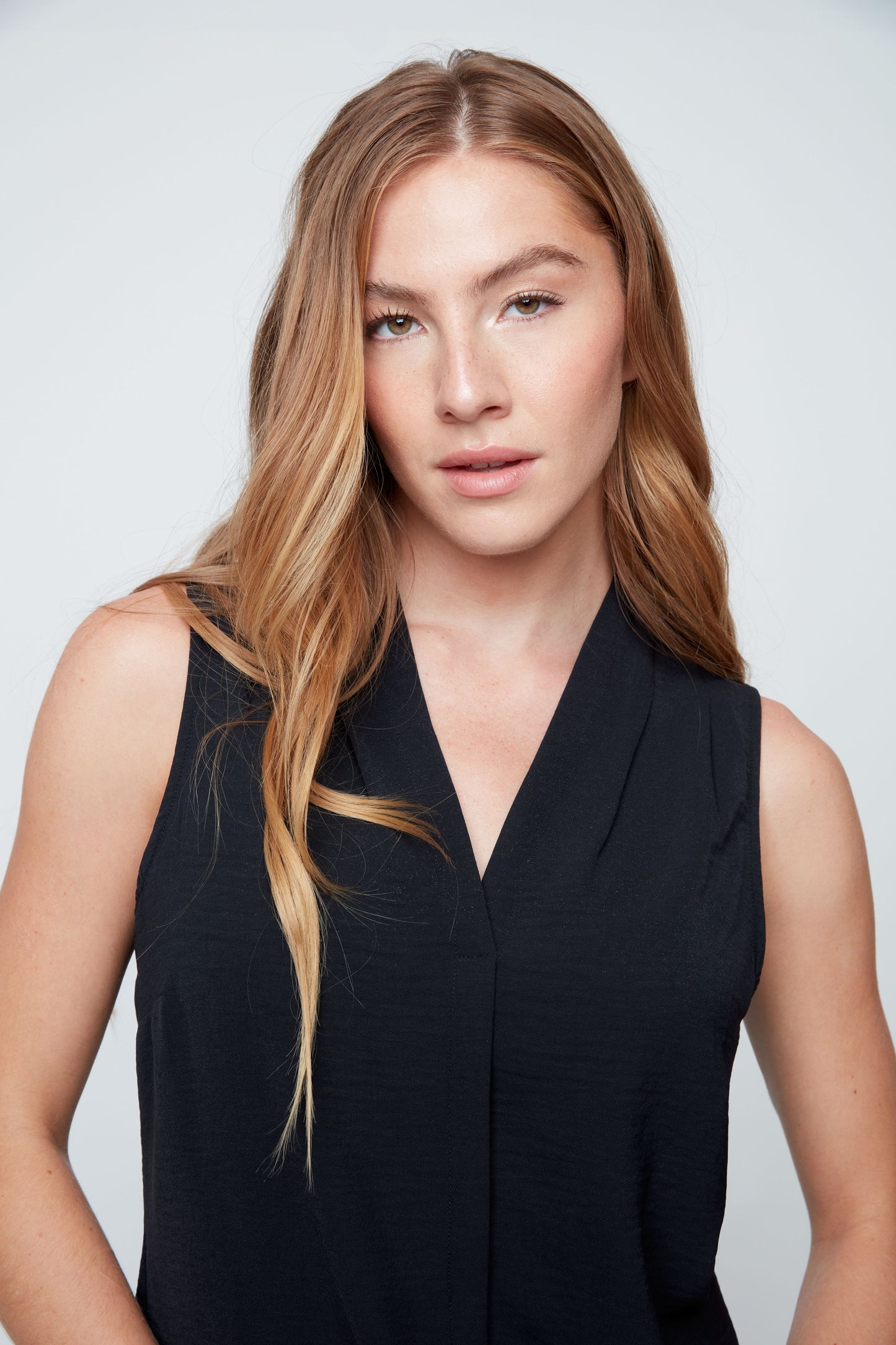 Sleeveless V-Neck Essential Top- Black