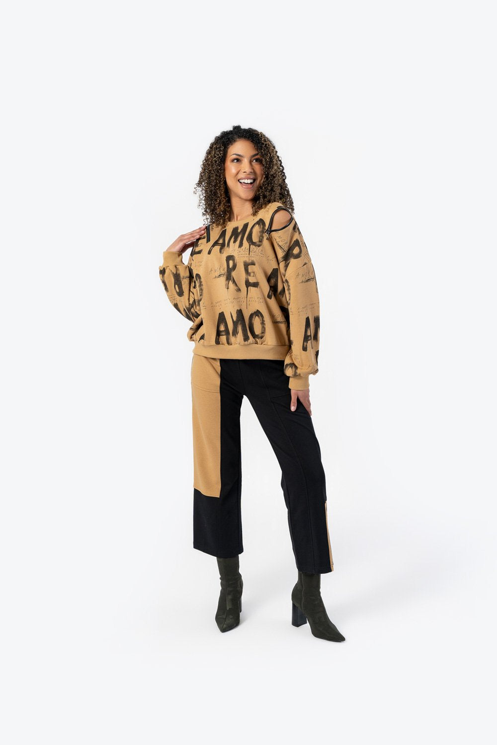 Amore Knit Bottom