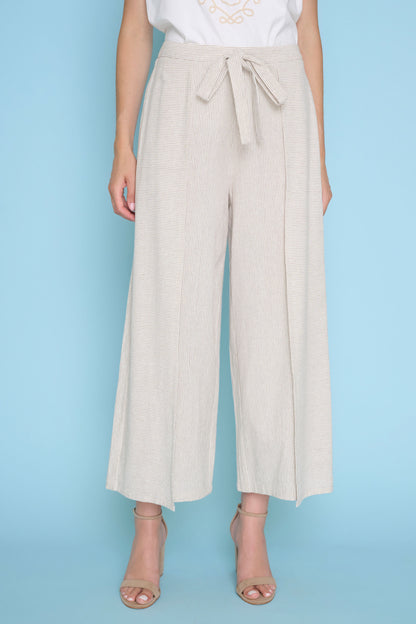 Wide-Leg Cropped Pant