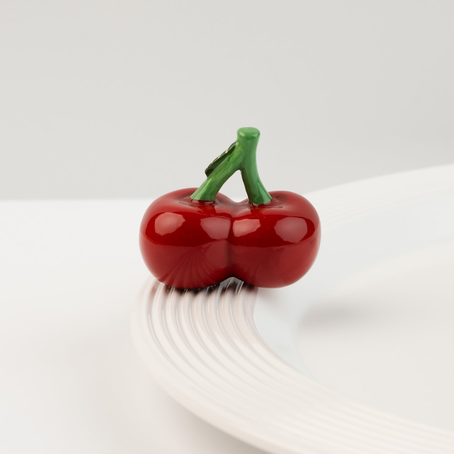 nora fleming mini cheery cherries