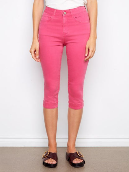 Knee High Capri Twill Pants