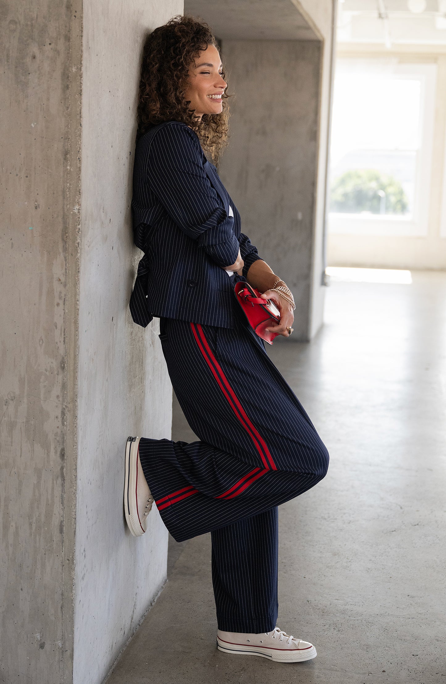 Wide Leg Pleated Trouser With Side Stripe